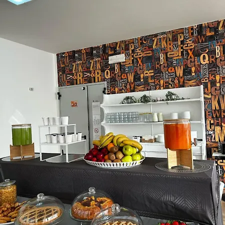 Mavras Hotell Rimini